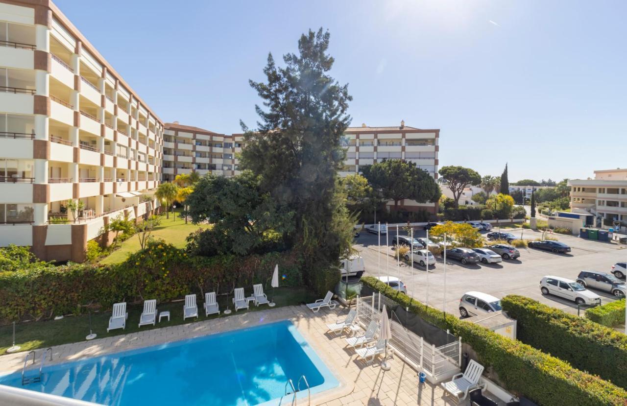 Zarco - Cosy Apartment In Vilamoura With A Balcony With View To The 2 Swimming Pools - Near The Beach & The Marina Quarteira Esterno foto