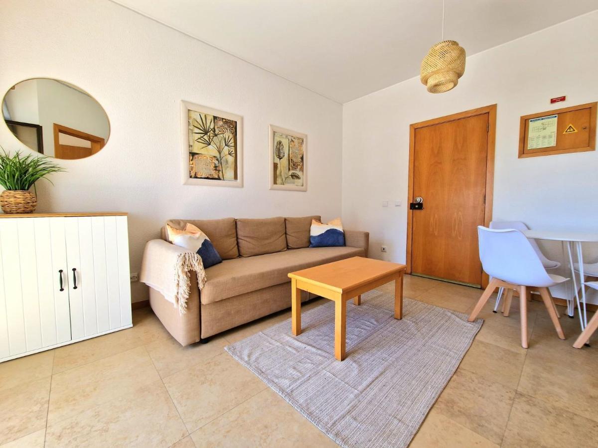 Zarco - Cosy Apartment In Vilamoura With A Balcony With View To The 2 Swimming Pools - Near The Beach & The Marina Quarteira Esterno foto