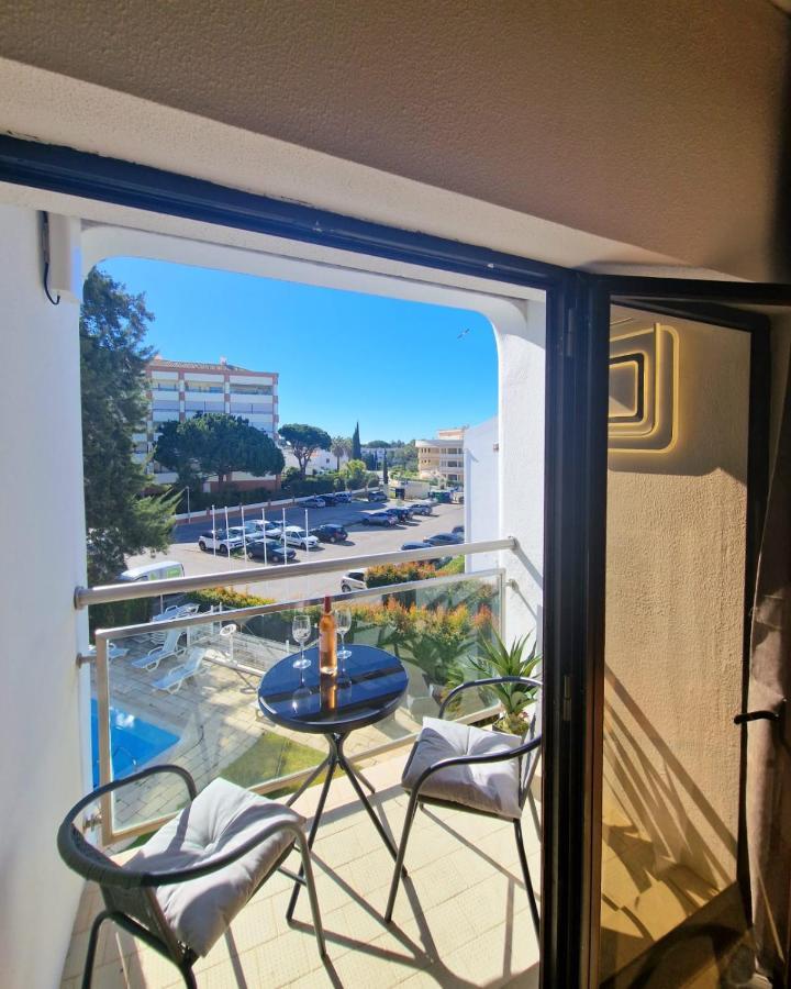 Zarco - Cosy Apartment In Vilamoura With A Balcony With View To The 2 Swimming Pools - Near The Beach & The Marina Quarteira Esterno foto