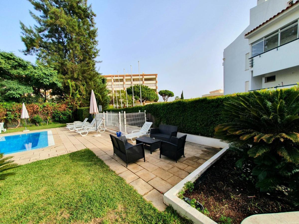 Zarco - Cosy Apartment In Vilamoura With A Balcony With View To The 2 Swimming Pools - Near The Beach & The Marina Quarteira Esterno foto