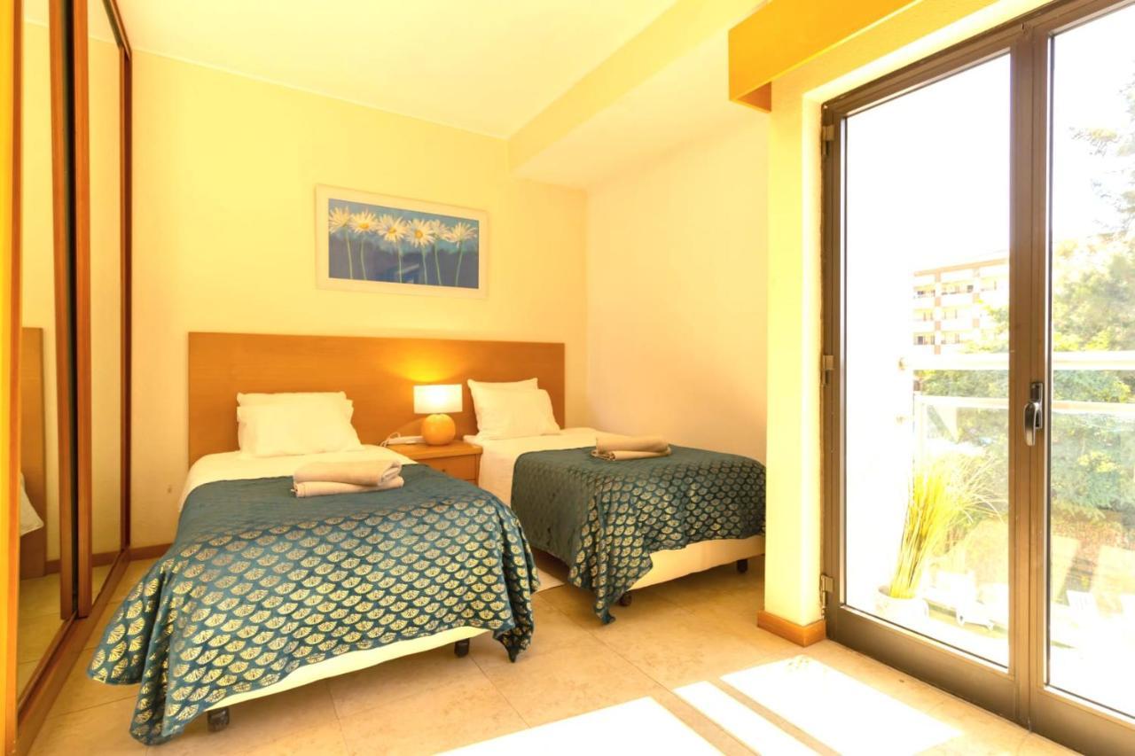 Zarco - Cosy Apartment In Vilamoura With A Balcony With View To The 2 Swimming Pools - Near The Beach & The Marina Quarteira Esterno foto