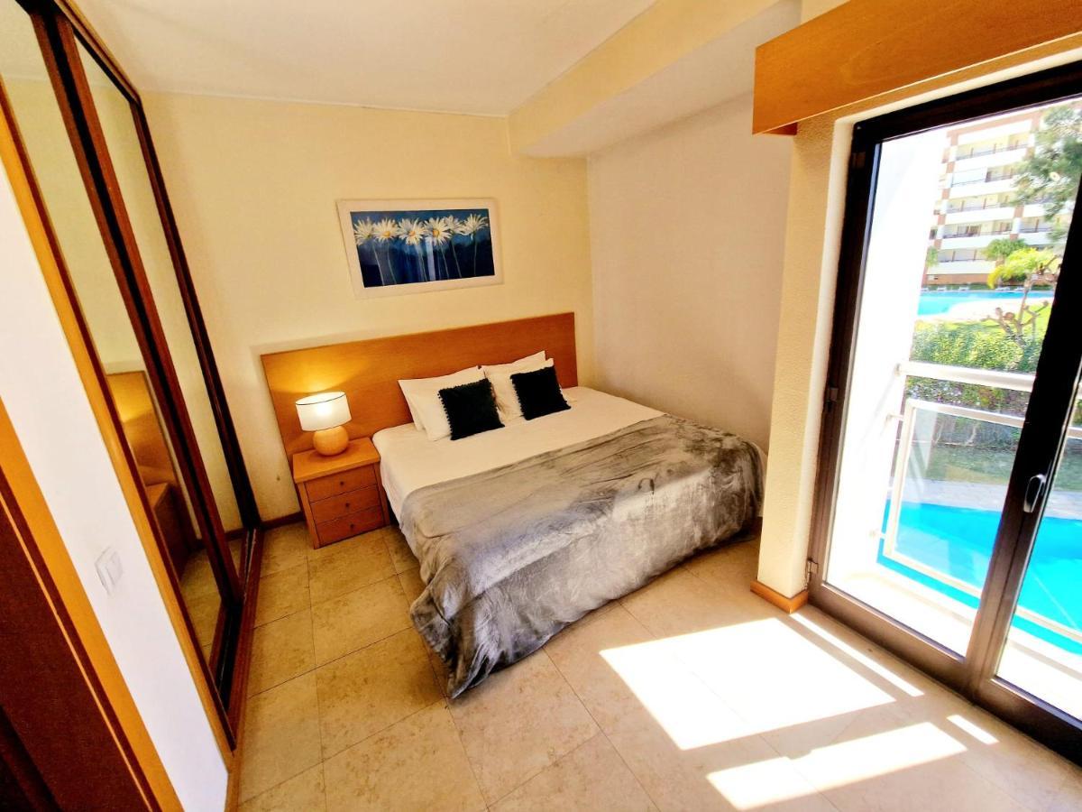Zarco - Cosy Apartment In Vilamoura With A Balcony With View To The 2 Swimming Pools - Near The Beach & The Marina Quarteira Esterno foto